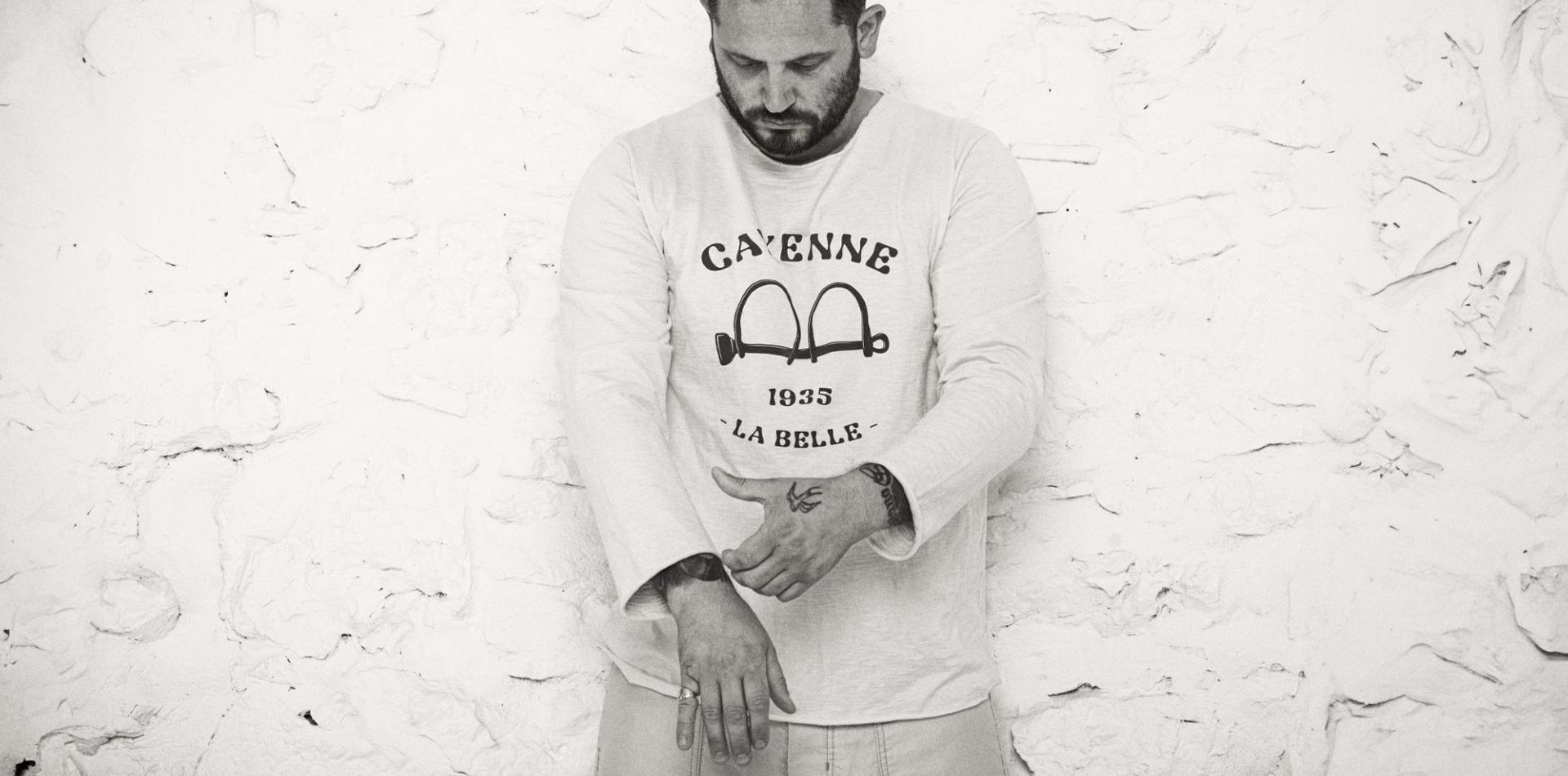 LE TRICOT "CAYENNE LA BELLE" MANCHES LONGUES