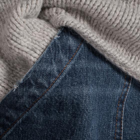 LE PULL "MATAF" GRIS PERLÉ