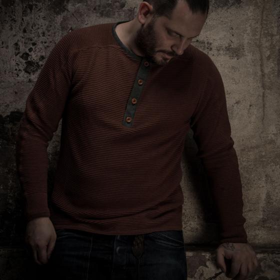 THE RUSTY HENLEY "ALBERT"